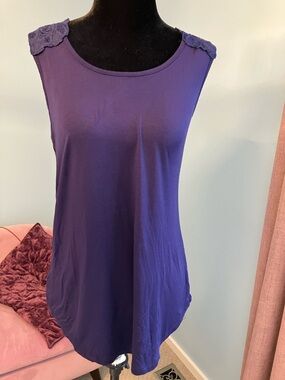 Cable & Gauge Purple Lace back Tank Top